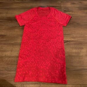 Lululemon Swiftly Tech Short Sleeve 2.0